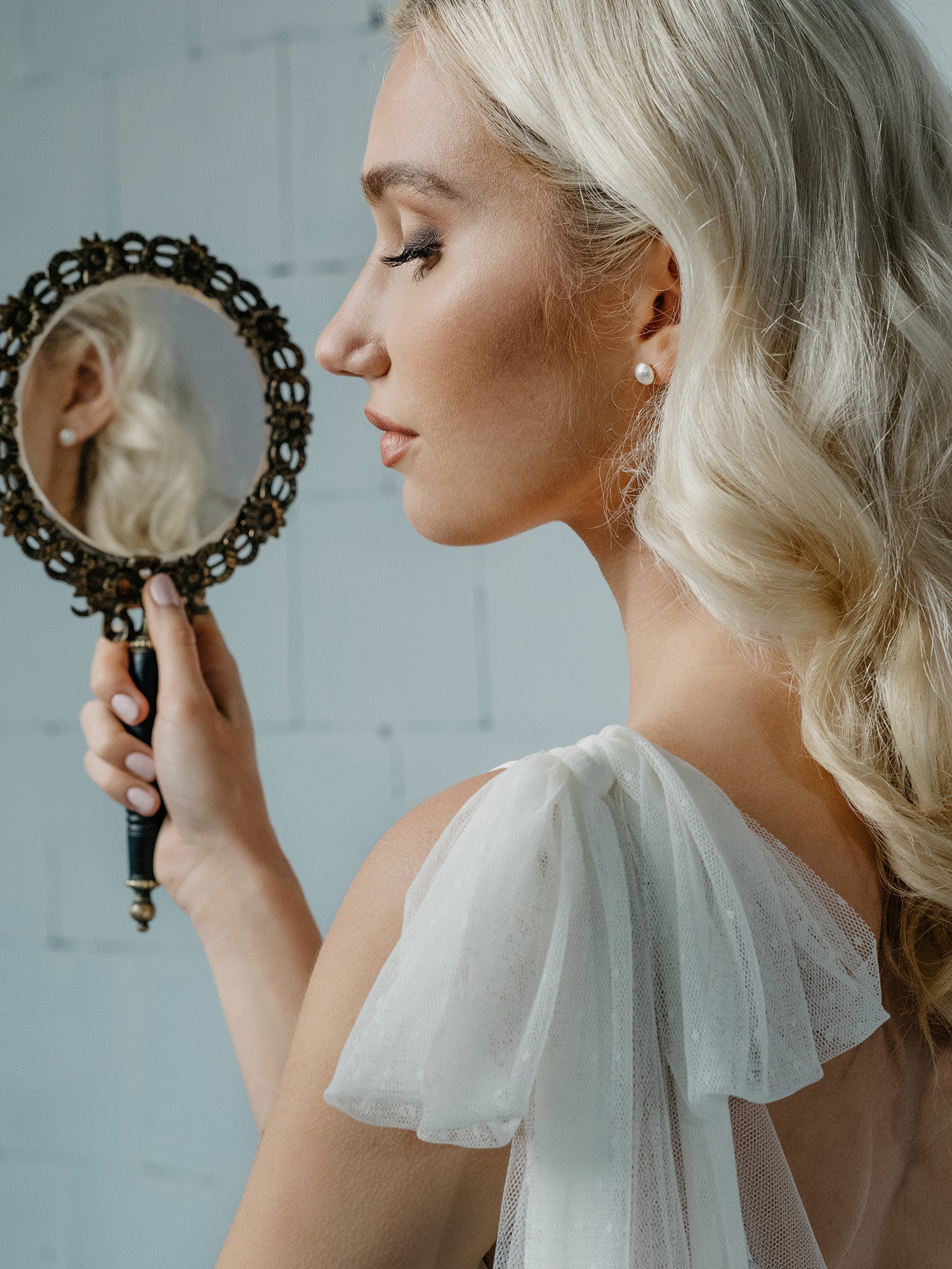 Swiss dot tulle bows with flowing tails on PARIS bridal cape