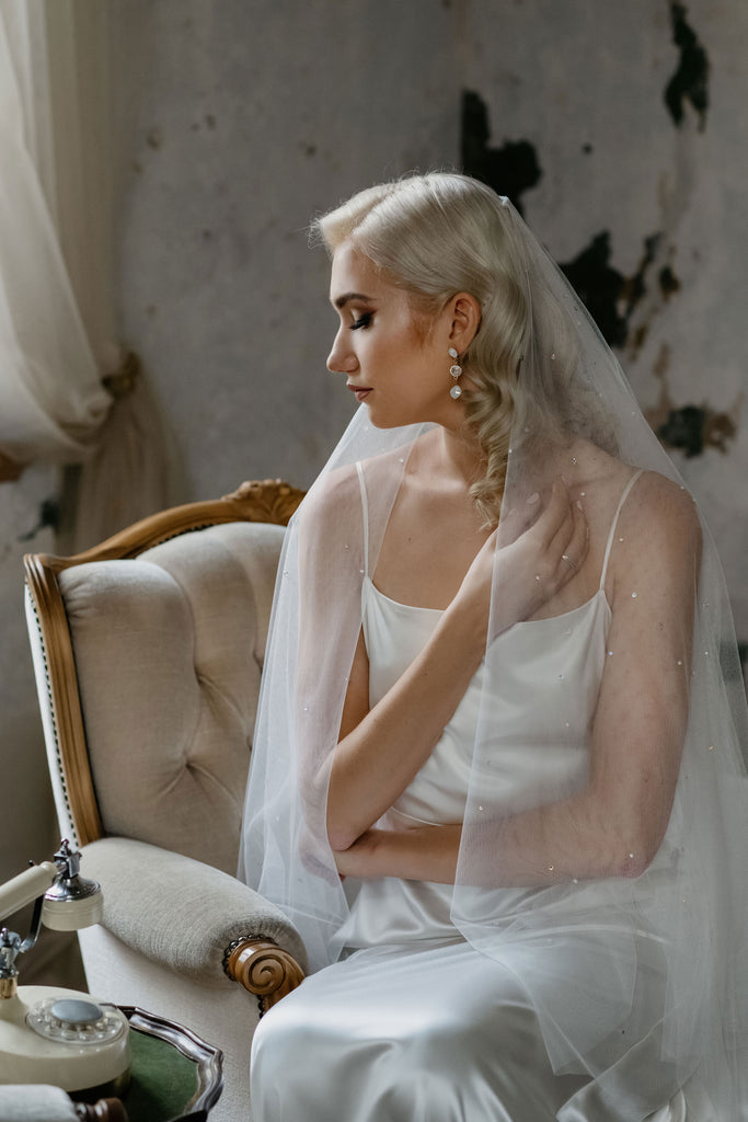 Bridal white opal earrings - INVERNO