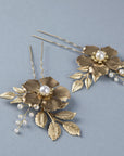 Gold floral hair pins - AGLAEA