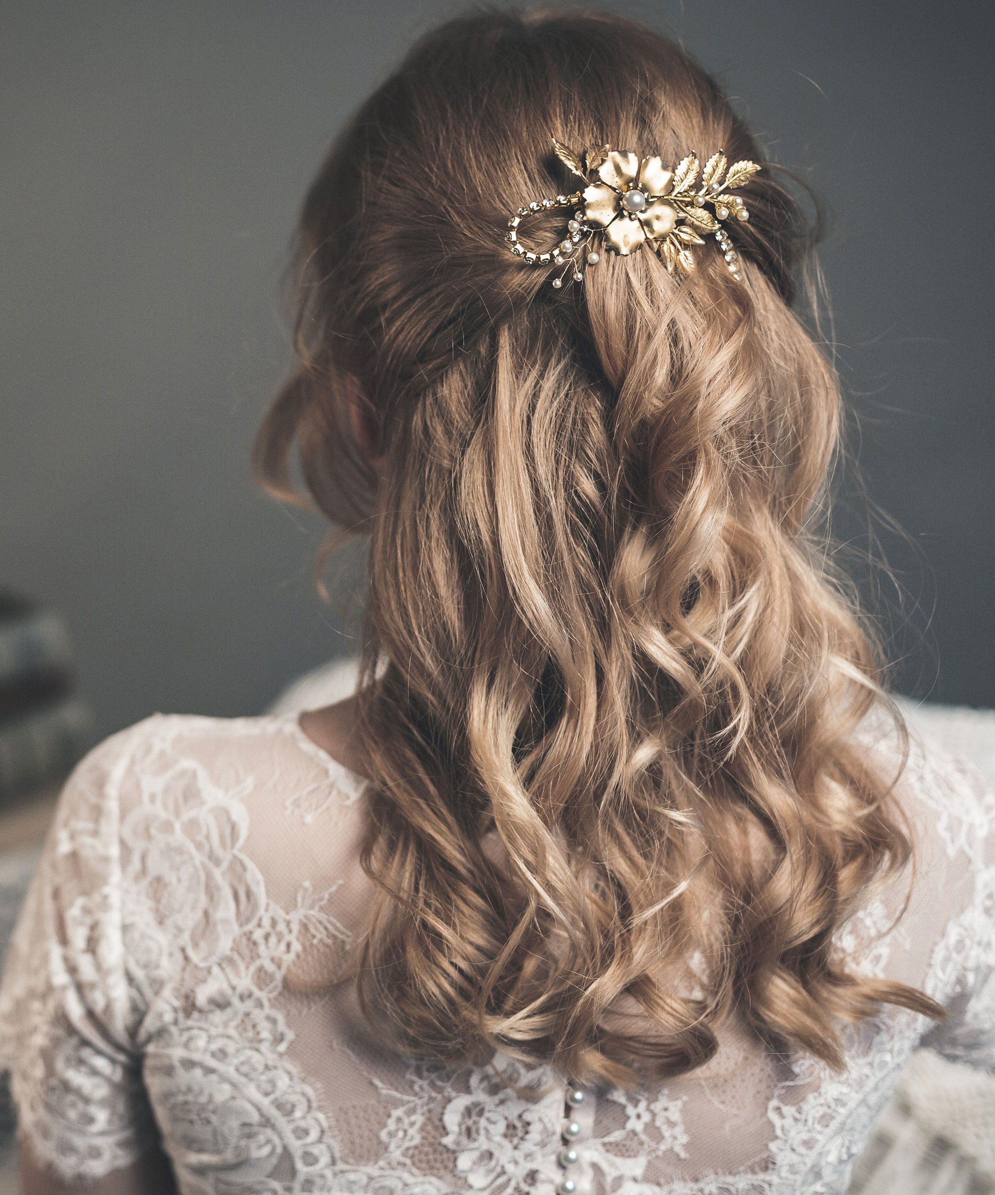 gold floral comb with crystals
