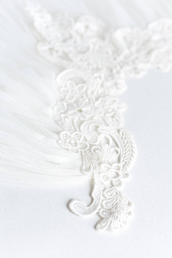lace bridal cape veil, closer detail
