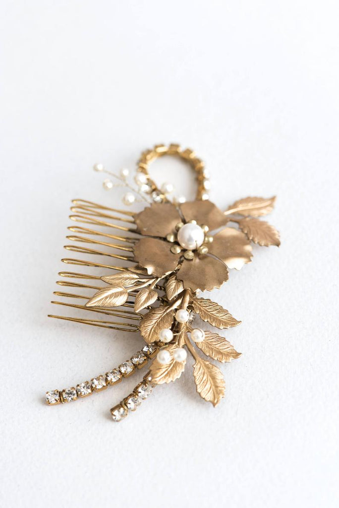 gold floral comb with crystals