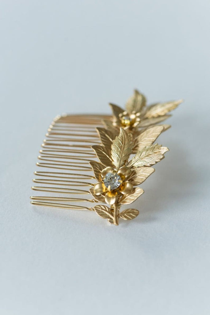 Gold hair combs with flowers for brides, bridesmaid, or for any special occasion when you want to feel like goddess or nymphs.