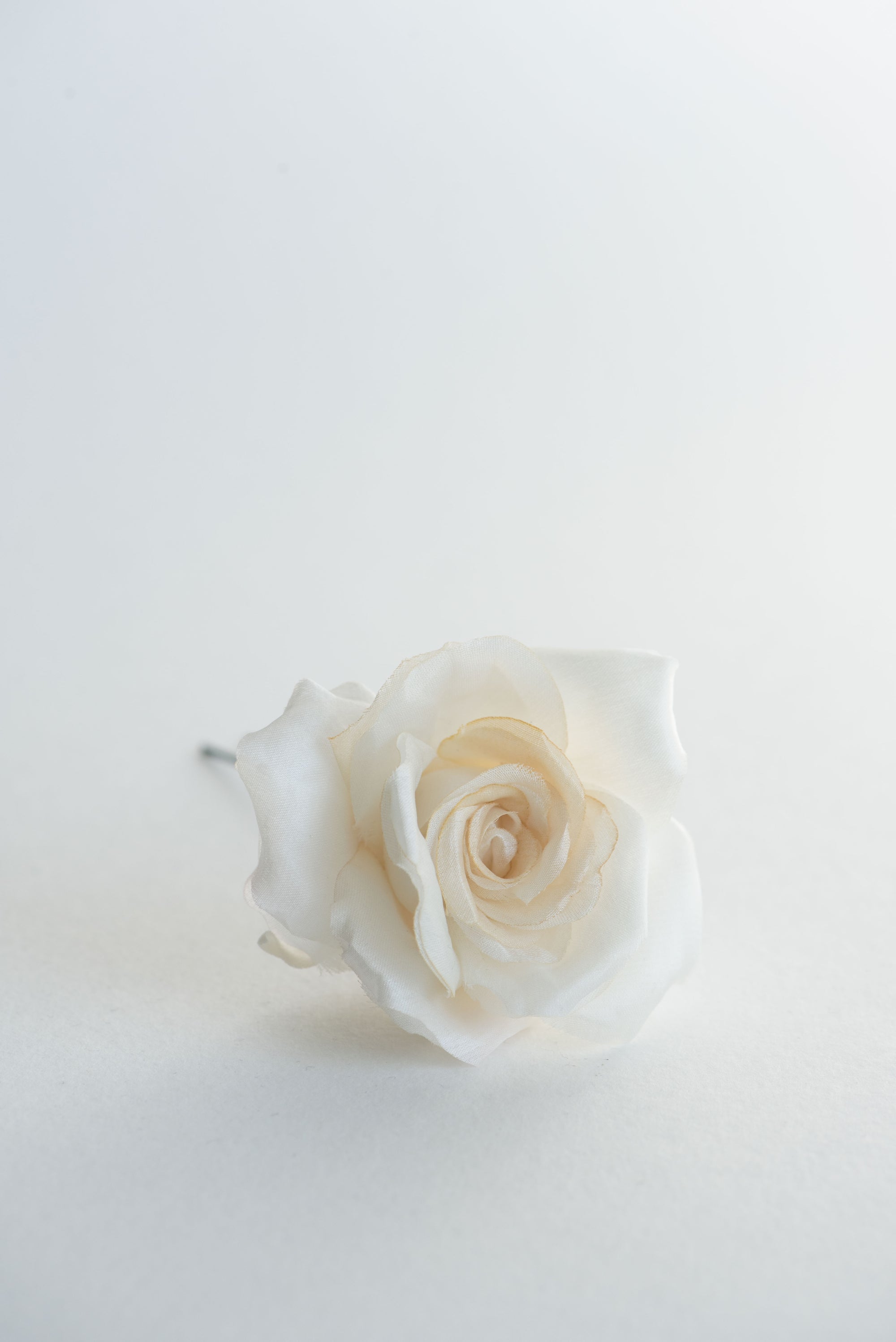 Elegant silk rose hairpin for wedding hairstyle
