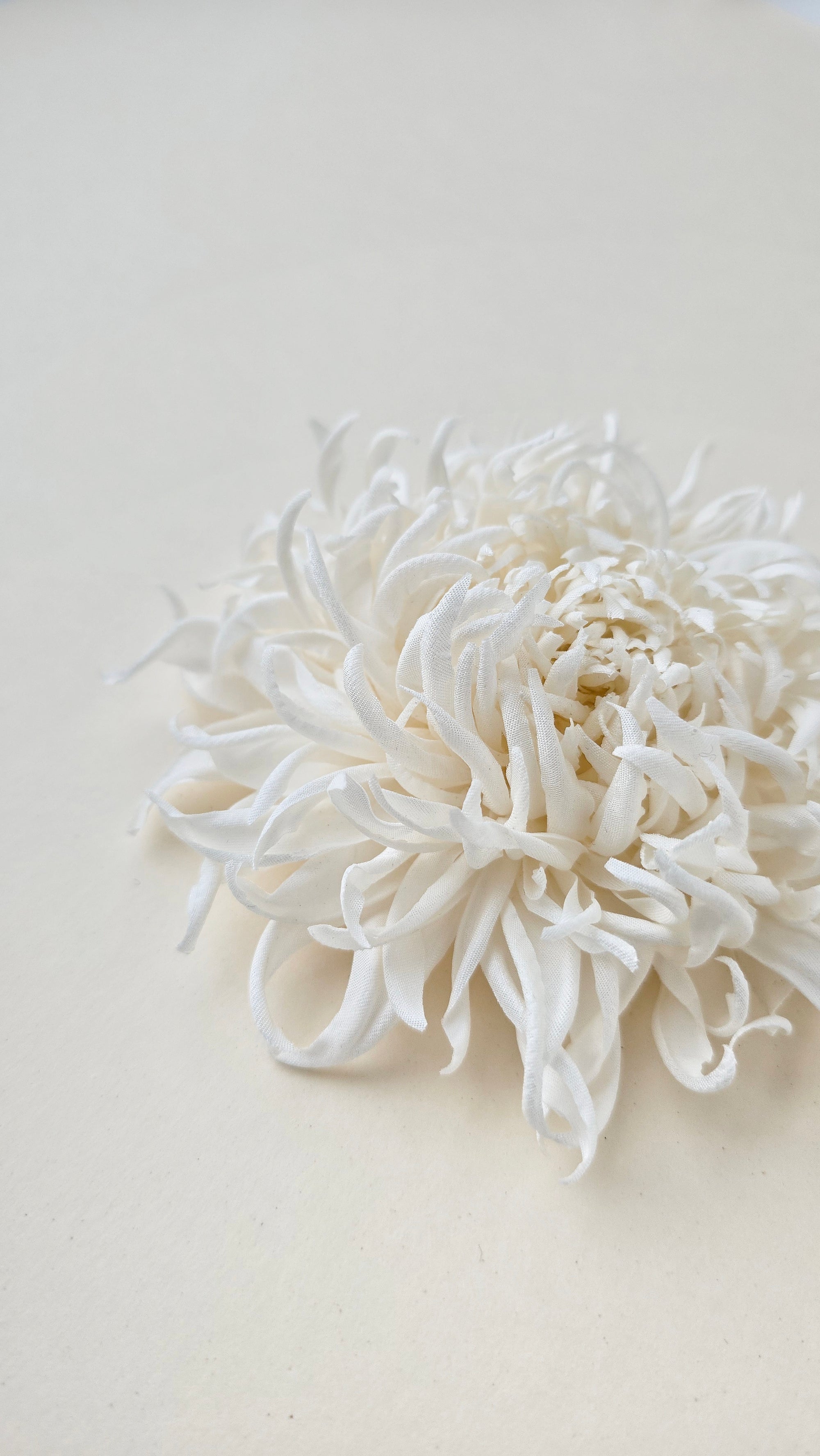 Pure ivory Japanese Somebana silk chrysanthemum flower brooch close up details