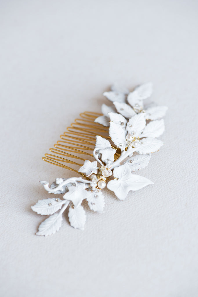 Leaf hair piece in white or ivory - MADLINE