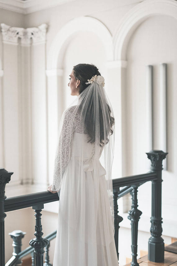 simple bridal veil, narrow wedding veil