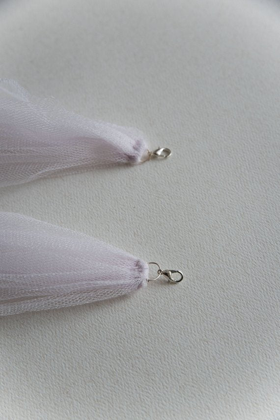 Wedding cape with back necklace