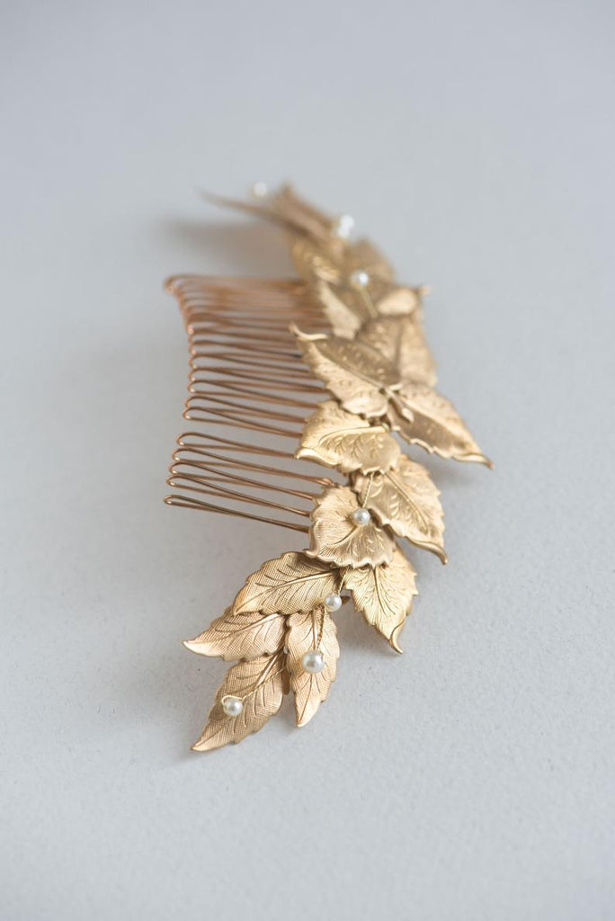 gold leaf comb with pearls