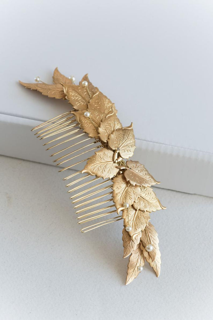 gold leaf comb with pearls