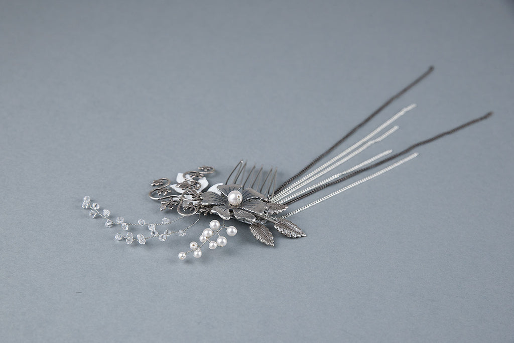 silver headpiece with chain